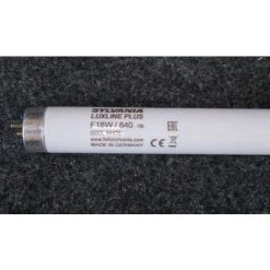 SYLVANIA Tube Fluo T8 18W Naturel 4000K 1350lm Longueur 590mm Culot G13 F18W/840 Luxline Plus